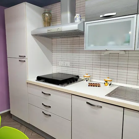 Donna Lucia Джардіні-Наксос