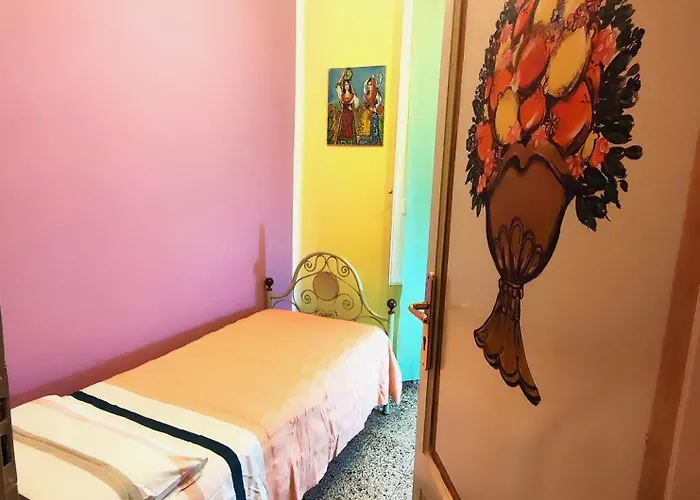 Donna Lucia Giardini-Naxos